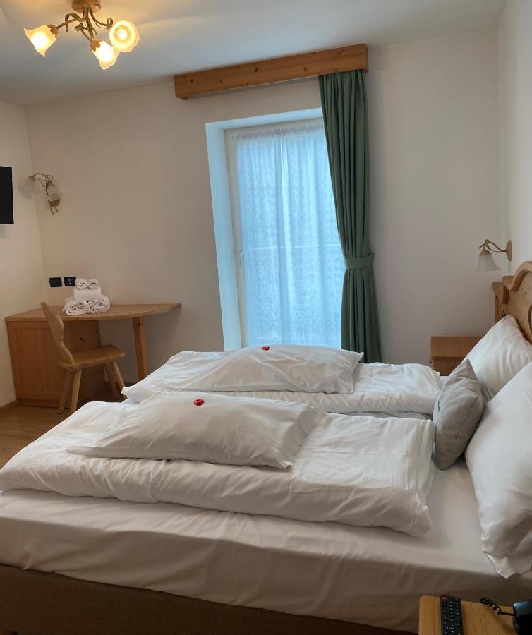 Garni Villa Elsa Pozza di Fassa Exterior foto