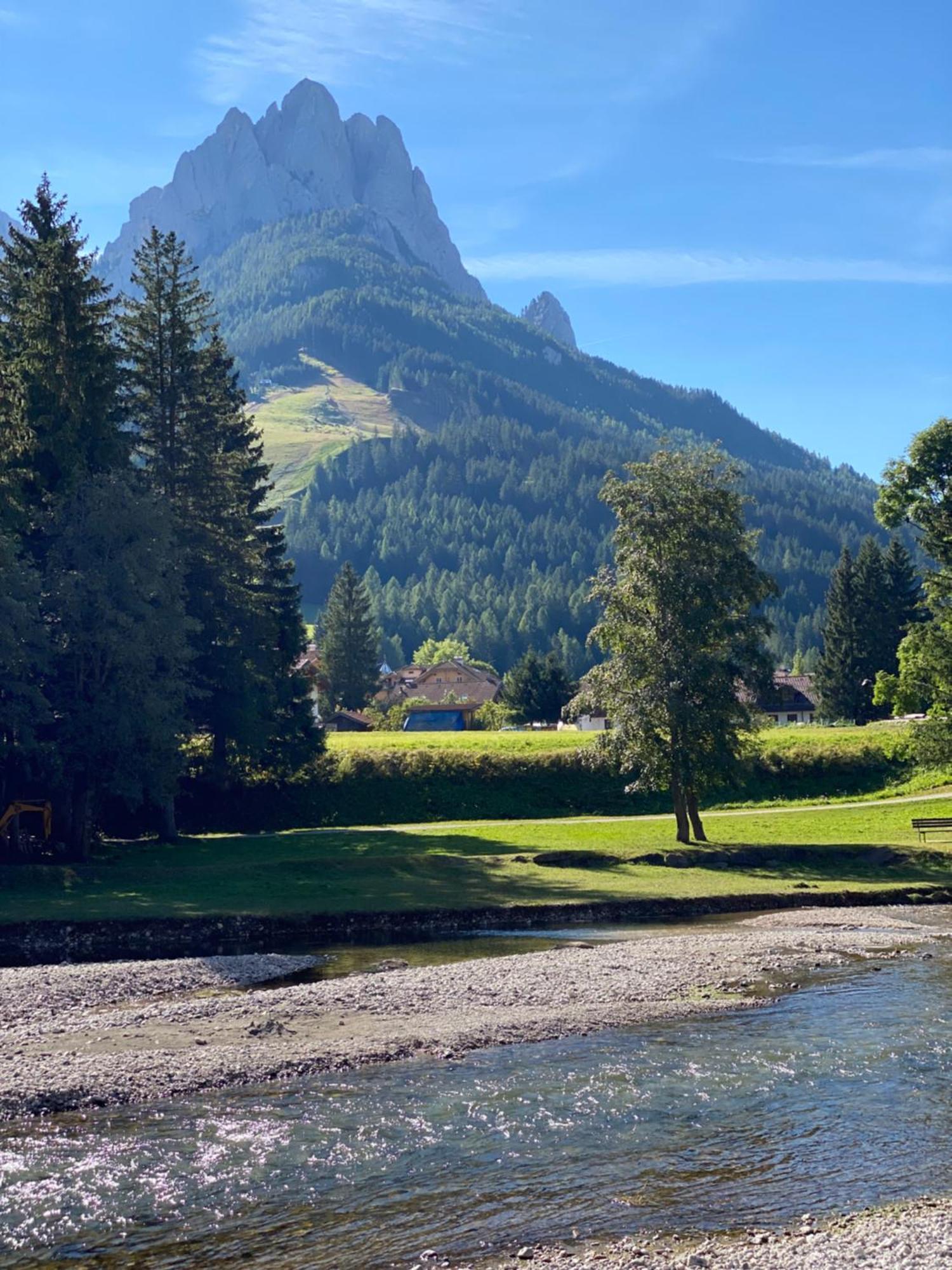 Garni Villa Elsa Pozza di Fassa Exterior foto